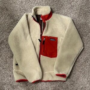 Patagonia Beige and Red Fleece Jacket